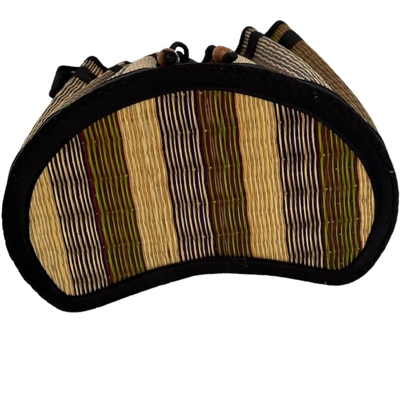 Vintage Bucket Drawstring Straw Bag - Picture 3 of 8